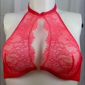 BRAND NEW! NEVER WORN! Victoria Secret bralette
